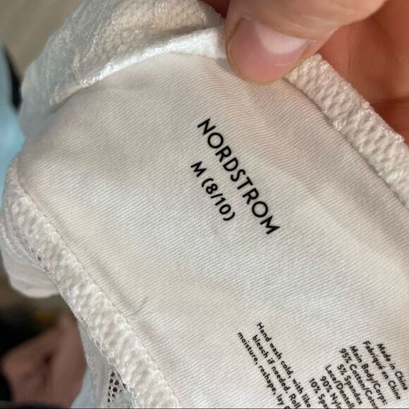 Vero moda Olive Cotton Shorts Ruffle Hem High Waist Comfy and Soft Cotton - Picture 6 of 6